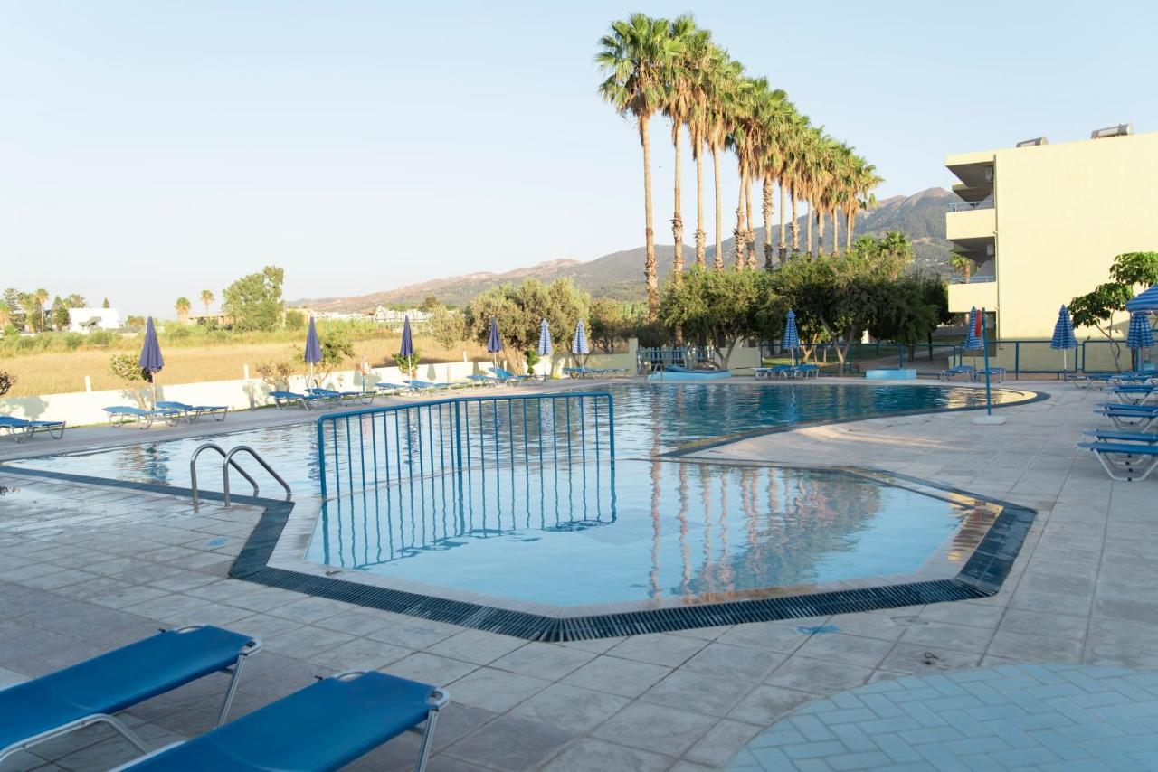 Aparthotel Oasis 3*