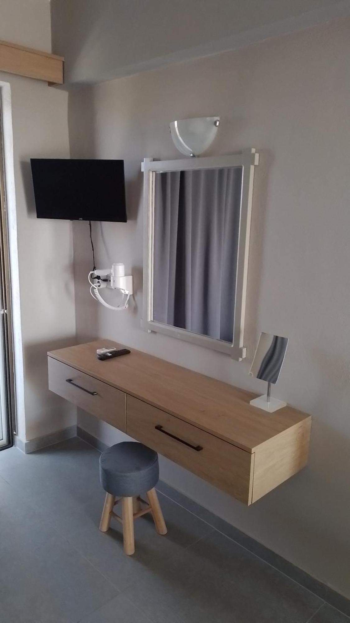 Oasis 3*