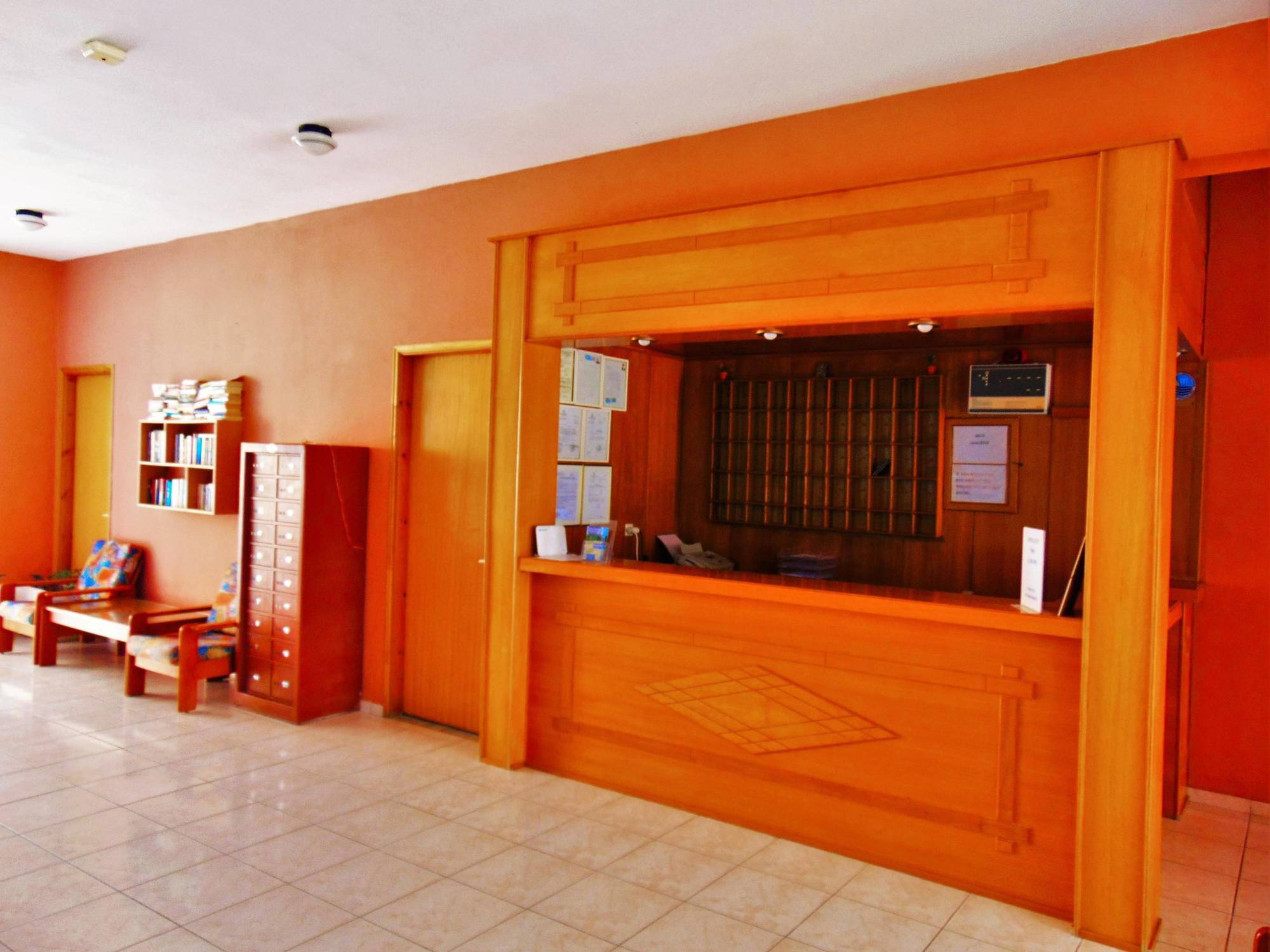 Oasis Aparthotel Tigaki