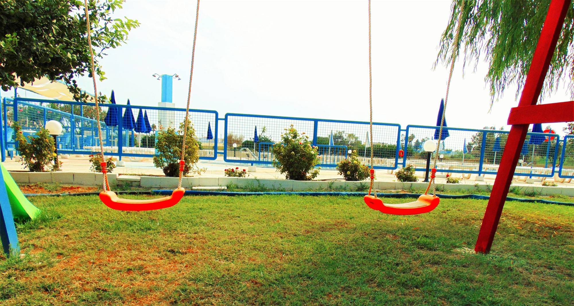 Aparthotel Oasis 3*